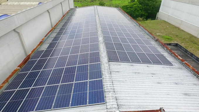 Instalações das placas fotovoltaica
